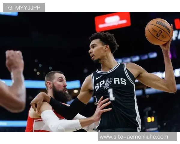 文班亚马新秀赛季表现抢眼场均数据震撼联盟引发热议